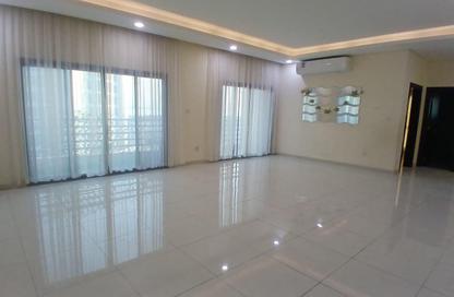 Apartment - 2 Bedrooms - 2 Bathrooms for rent in Busaiteen - Muharraq Governorate Apartment - 2 Bedrooms - 2 Bathrooms for rent in Busaiteen - Muharraq Governorate