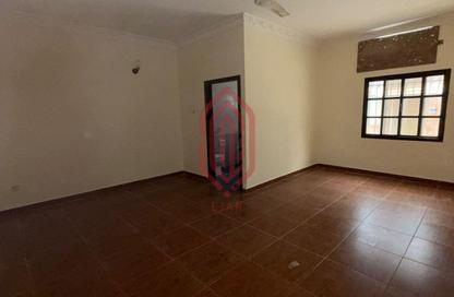 Apartment - 4 Bedrooms - 3 Bathrooms for rent in Tashan - Northern Governorate