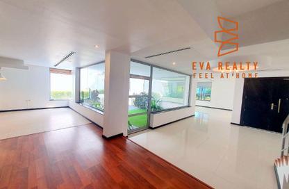 Villa - 4 Bedrooms - 5 Bathrooms for rent in Saar - Northern Governorate