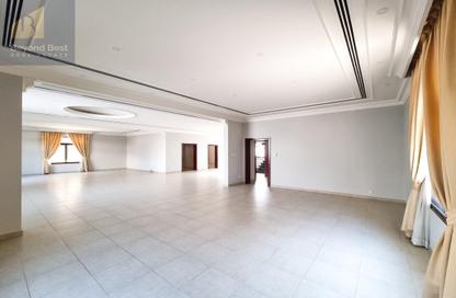 Villa - 5 Bedrooms - 7 Bathrooms for rent in Saar - Northern Governorate
