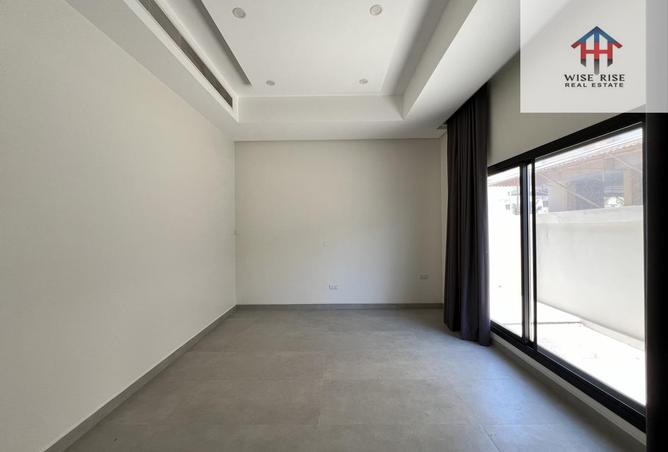 56423511 - Property Image 3