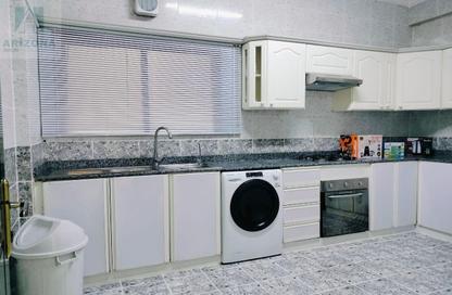 Apartment - 2 Bedrooms - 3 Bathrooms for rent in Hoora - Capital Governorate