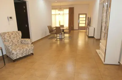 Apartment - 2 Bedrooms - 3 Bathrooms for rent in Al Qurayyah - Northern Governorate