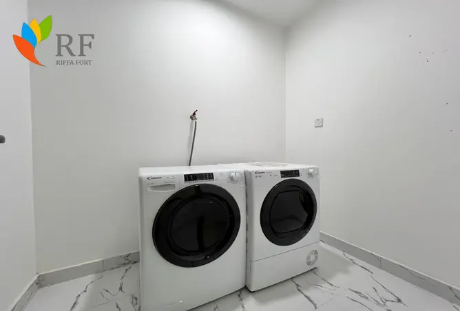 57319492 - Property Image 2