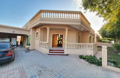Compound - 3 Bedrooms - 3 Bathrooms for rent in Janabiya - Northern Governorate