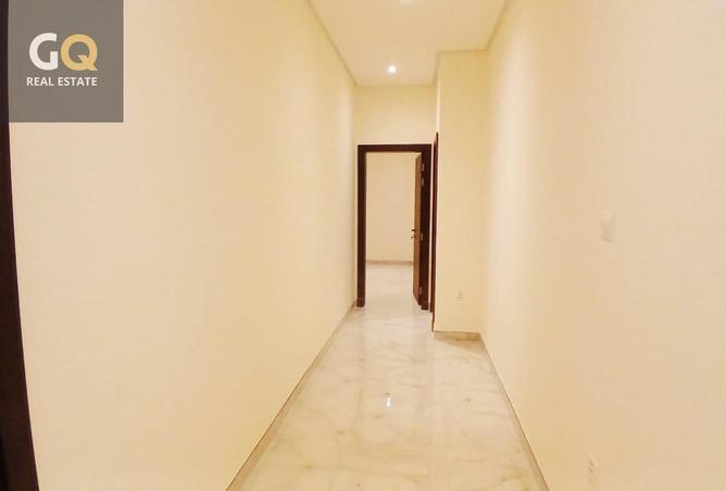54801141 - Property Image 3