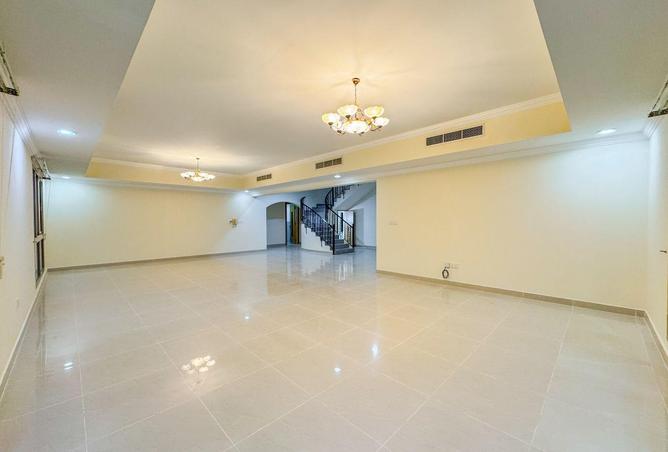 991966 - Property Image 3