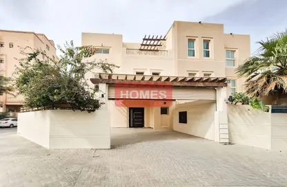 Villa - 5 Bedrooms - 4 Bathrooms for rent in Janabiya - Northern Governorate