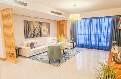 Apartment - 2 Bedrooms - 3 Bathrooms for rent in Al Juffair - Capital Governorate