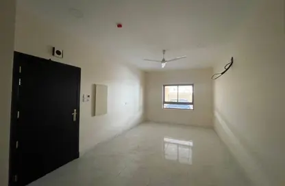 Apartment - 3 Bedrooms - 3 Bathrooms for rent in Jid Ali - Central Governorate