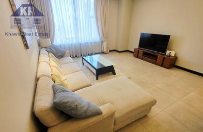 Apartment - 2 Bedrooms - 3 Bathrooms for rent in Al Juffair - Capital Governorate