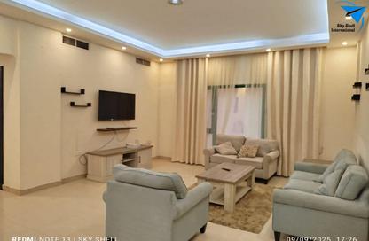 Apartment - 2 Bedrooms - 2 Bathrooms for rent in Al Juffair - Capital Governorate