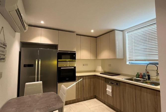 53626870 - Property Image 3
