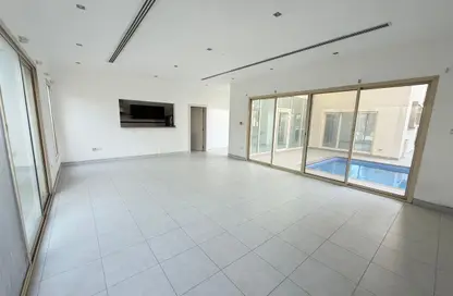 Villa - 4 Bedrooms - 4 Bathrooms for rent in Saar - Northern Governorate