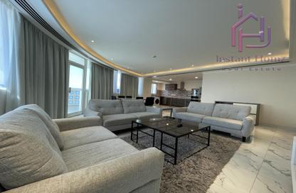 Apartment - 2 Bedrooms - 3 Bathrooms for rent in Al Juffair - Capital Governorate