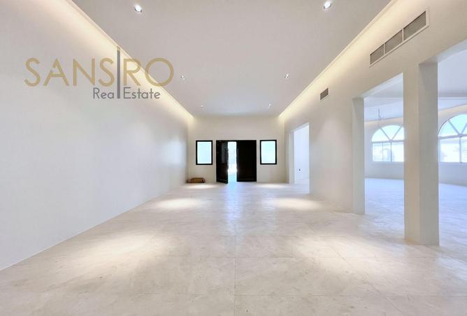 53376863 - Property Image 2