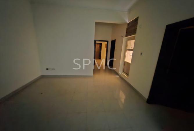 1001678 - Property Image 2