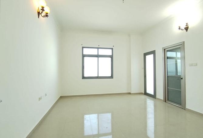 994204 - Property Main Image