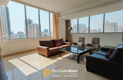 Apartment - 3 Bedrooms - 4 Bathrooms for rent in Al Juffair - Capital Governorate