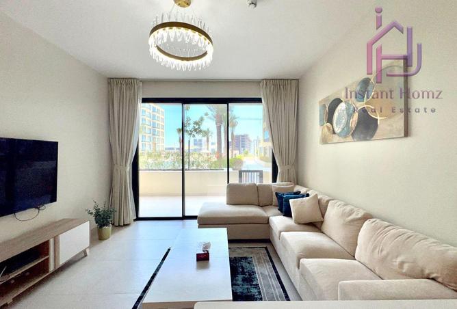 998345 - Property Image 2