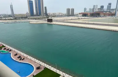Apartment - 2 Bedrooms - 3 Bathrooms for rent in Reef Island - Capital Governorate