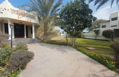 Villa - 4 Bedrooms - 4 Bathrooms for rent in Saar - Northern Governorate