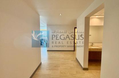 Apartment - 3 Bedrooms - 5 Bathrooms for rent in Hanging Garden - Dilmunia Island - Muharraq Governorate Apartment - 3 Bedrooms - 5 Bathrooms for rent in Hanging Garden - Dilmunia Island - Muharraq Governorate