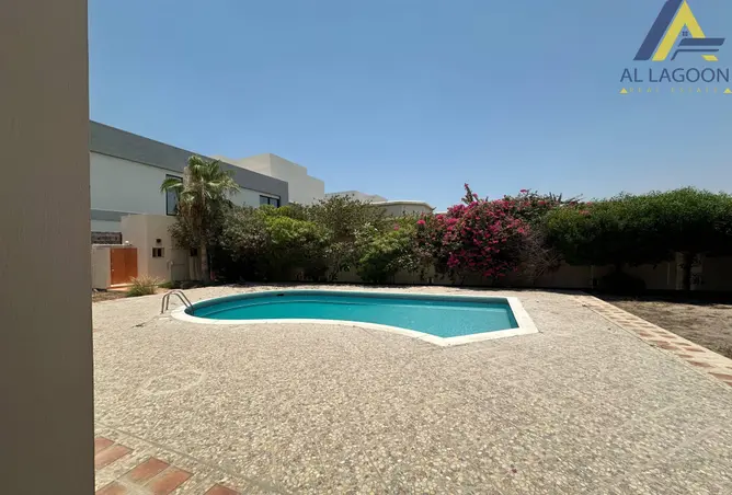 54569864 - Property Image 2