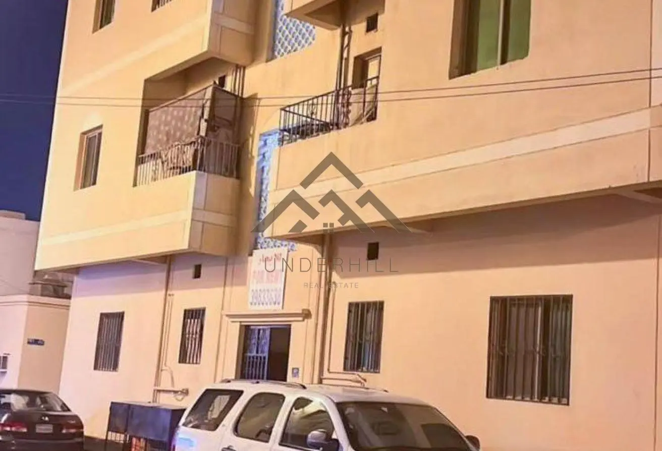 985494 - Property Main Image