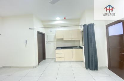 Apartment - Studio - 1 Bathroom for rent in Gudaibiya - Manama - Capital Governorate Apartment - Studio - 1 Bathroom for rent in Gudaibiya - Manama - Capital Governorate