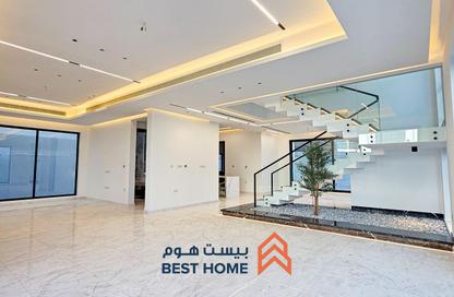 Villa - 4 Bedrooms - 5 Bathrooms for sale in Saar - Northern Governorate
