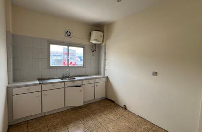 Apartment - 3 Bedrooms - 1 Bathroom for rent in Janabiya - Northern Governorate Apartment - 3 Bedrooms - 1 Bathroom for rent in Janabiya - Northern Governorate