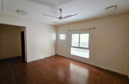 Apartment - 2 Bedrooms - 2 Bathrooms for rent in Hidd - Muharraq Governorate