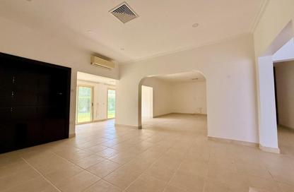 Villa - 3 Bedrooms - 3 Bathrooms for rent in Janabiya - Northern Governorate
