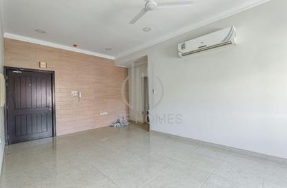 Apartment - 2 Bedrooms - 2 Bathrooms for rent in Tubli - Central Governorate