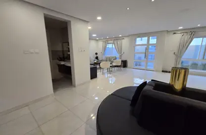 Villa - 4 Bedrooms - 6 Bathrooms for sale in Saar - Northern Governorate