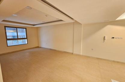 Apartment - 2 Bedrooms - 2 Bathrooms for rent in Janabiya - Northern Governorate