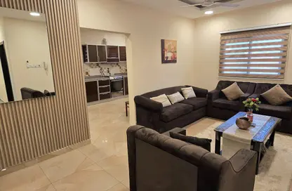 شقة - 3 غرف نوم - 2 حمامات للايجار في سند - المحافظة الوسطى