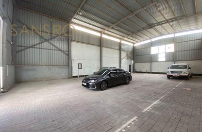 Warehouse - Studio - 3 Bathrooms for rent in Askar - Southern Governorate
