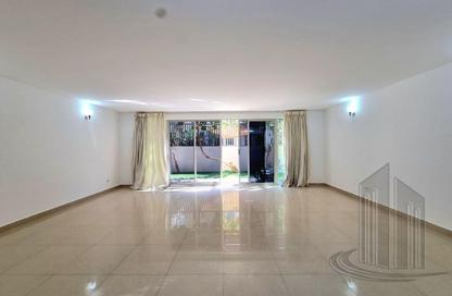 Villa - 4 - 5 for rent in Amwaj Homes - Amwaj Islands - Muharraq Governorate