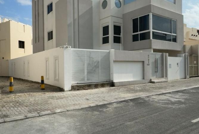 56672415 - Property Main Image