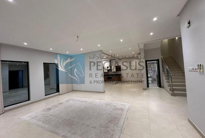 992696 - Property Main Image