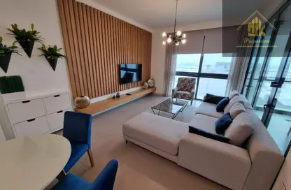 شقة - 2 غرف نوم - 2 حمامات للايجار في مراسي رزدنسز - ديار المحرق - المحرق