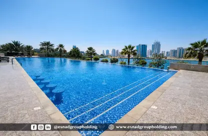 Apartment - 2 Bedrooms - 3 Bathrooms for rent in Reef Island - Capital Governorate