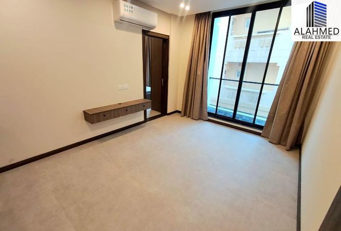 56210519 - Property Image 2