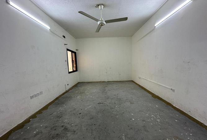 54123175 - Property Image 2