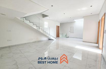Villa - 3 Bedrooms - 5 Bathrooms for sale in Hamala - Northern Governorate