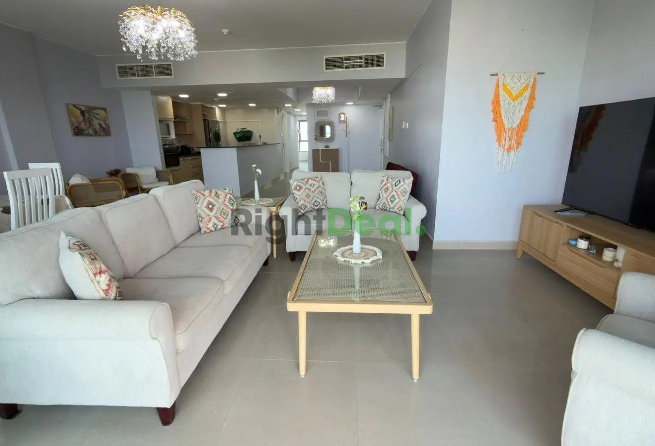 57759108 - Property Main Image