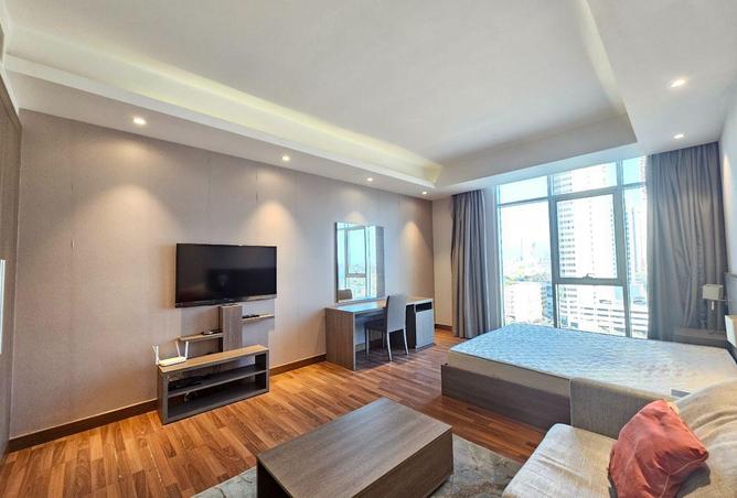 998747 - Property Image 2