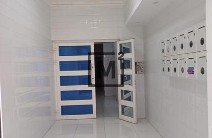 عمارة بالكامل - استوديو - 8 حمامات للبيع في الرفاع الشرقي - الرفاع - المحافظة الجنوبية